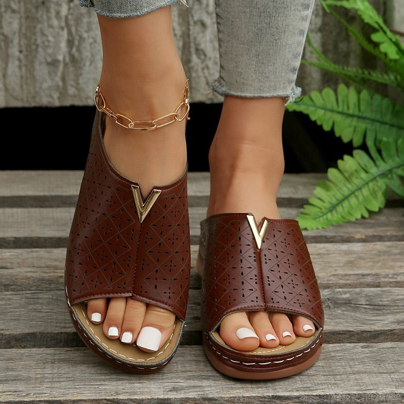 FashionMetalDeco - Orthopedic Wedge Sandals