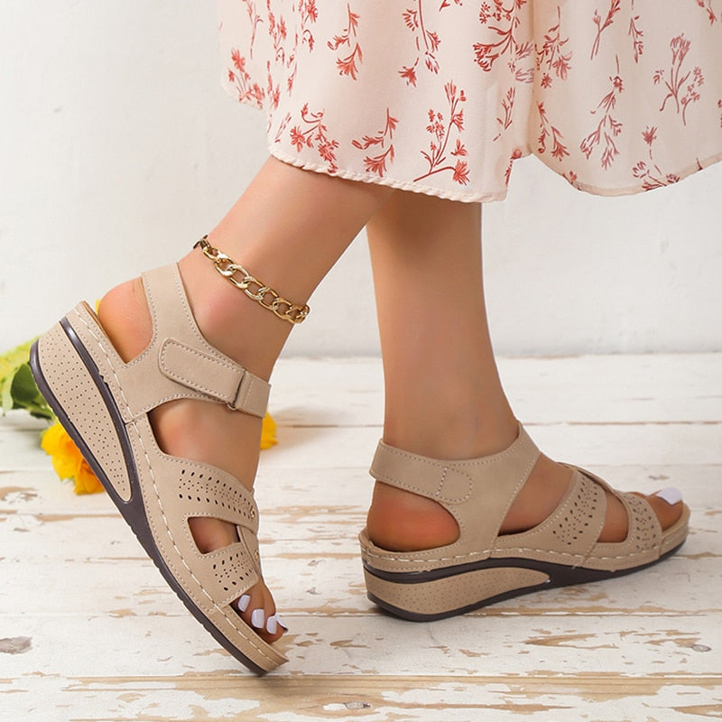 CrossStrapMed - Orthopedic Platform Sandals