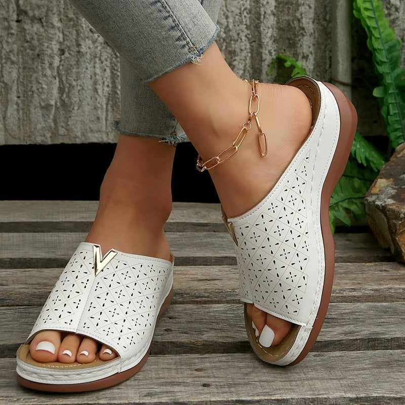 FashionMetalDeco - Orthopedic Wedge Sandals
