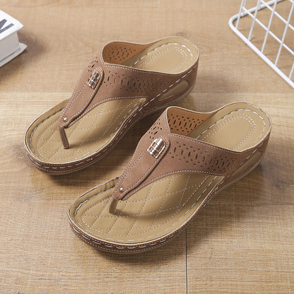 RetroFloral - Multi color Flat Flip-flops