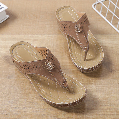 RetroFloral - Multi color Flat Flip-flops