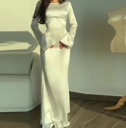 Anastasia – Elegantes Langarmkleid Weiß